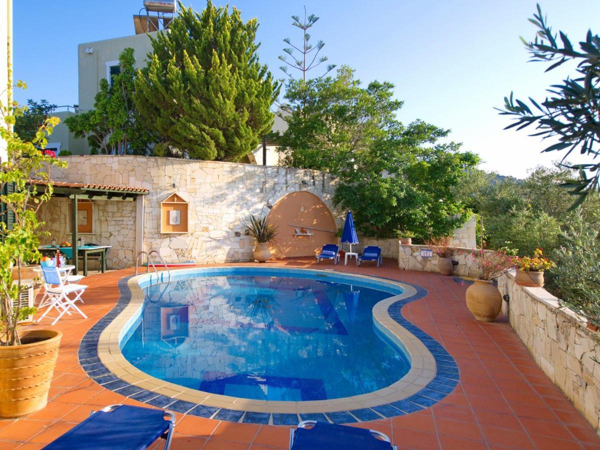 Panos In Villa